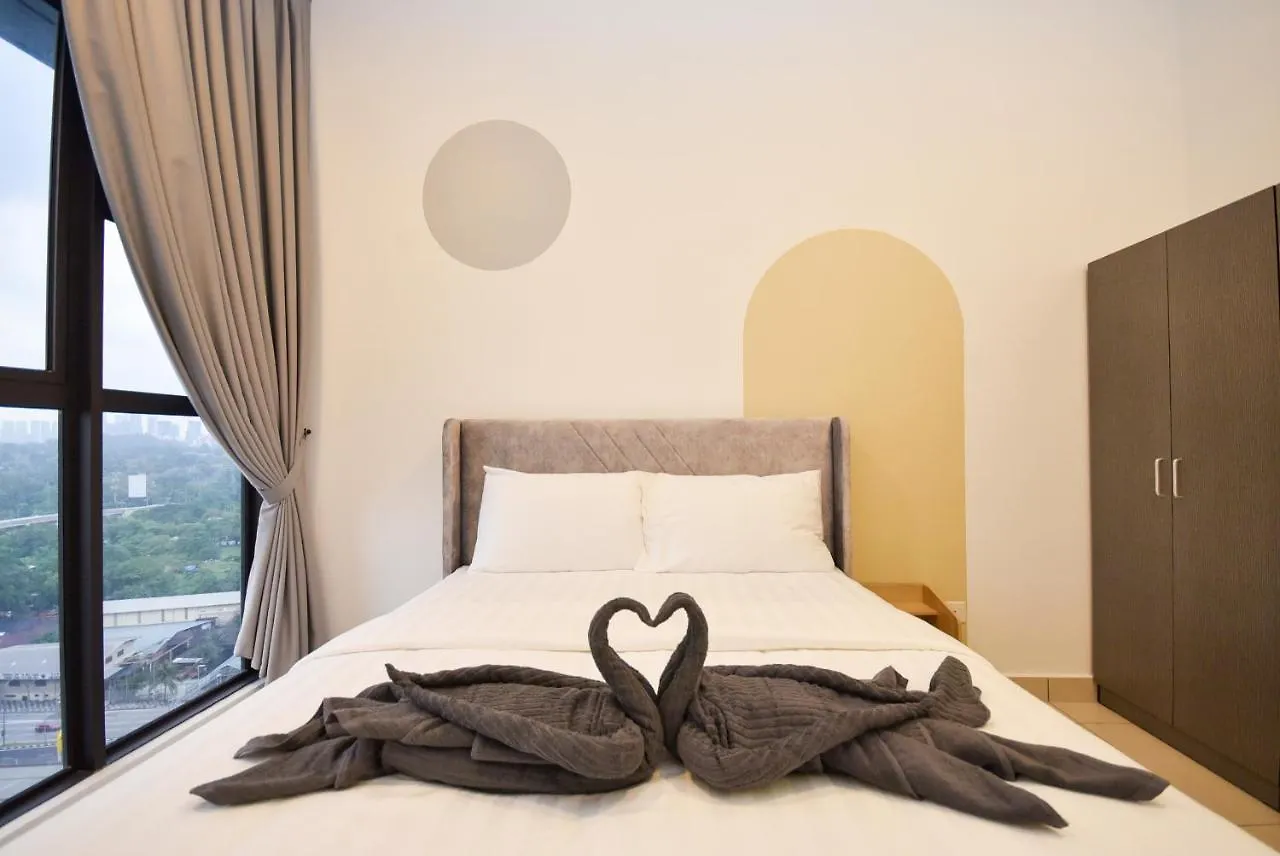 Trion @ Kl By Nest Home Kuala Lumpur 0*,  Ma­lay­sia
